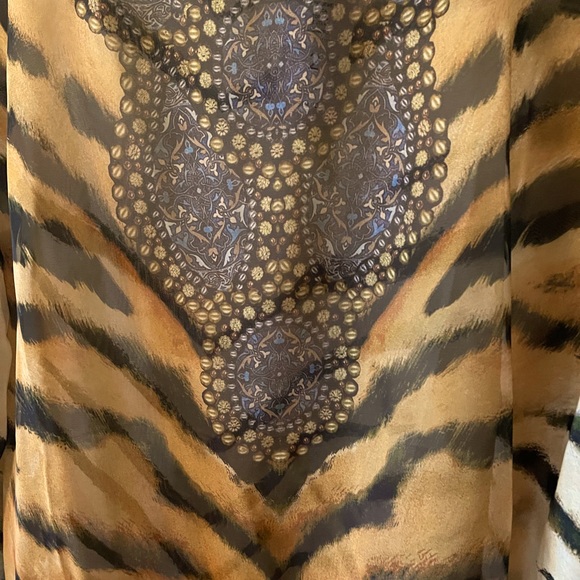 Chico’s Animal Print Tunic Chico’s Size 2 (Large) - Picture 3 of 5